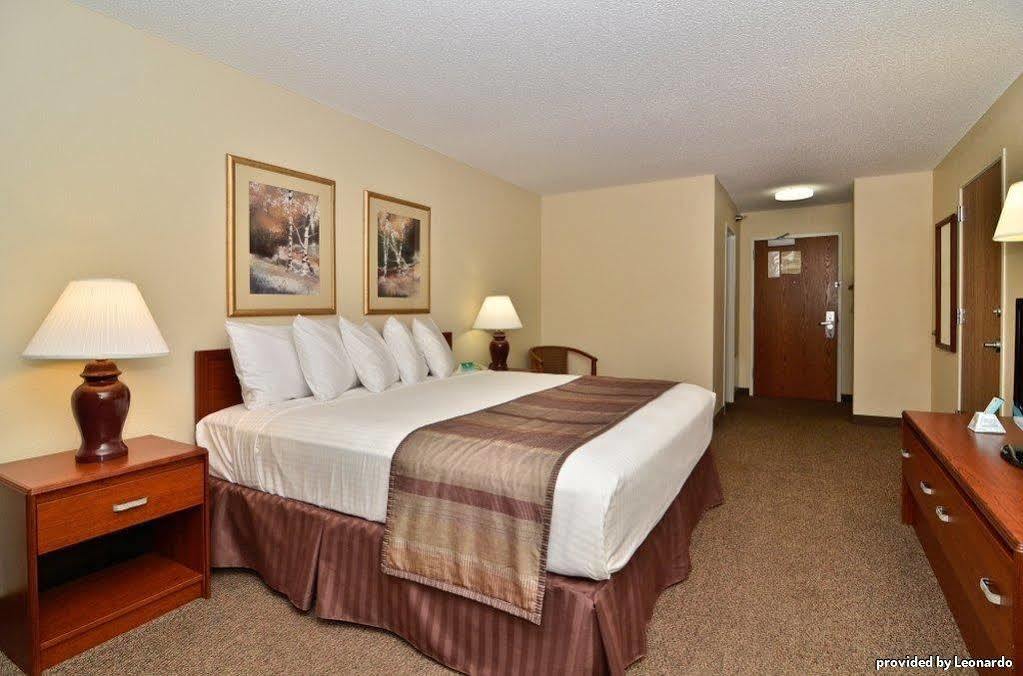 Best Western Nebraska City Inn Bilik gambar